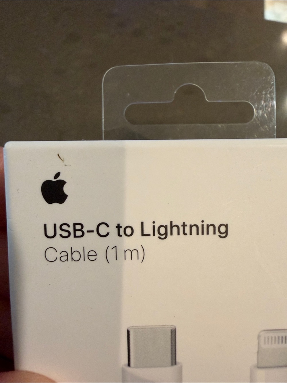 Apple USB-C to Lightning Cable - White - Picture 2 of 3